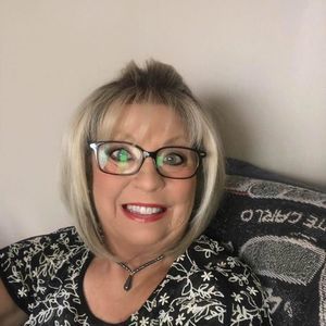 Meet your Posher, Marie